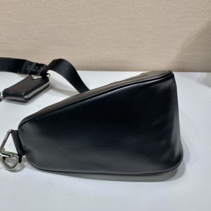 Pra*a triangle pouch